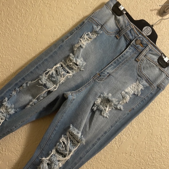 Fashion nova jeans size 3 (26) - Picture 2 of 6